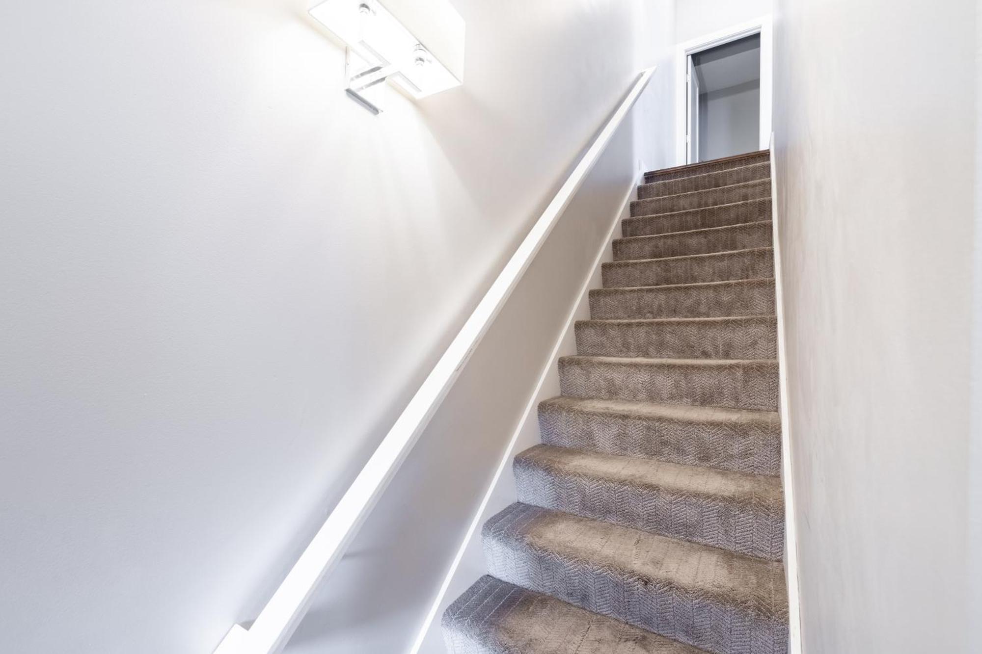 Luxury Downtown Townhome Unit 13 كليفلاند المظهر الخارجي الصورة