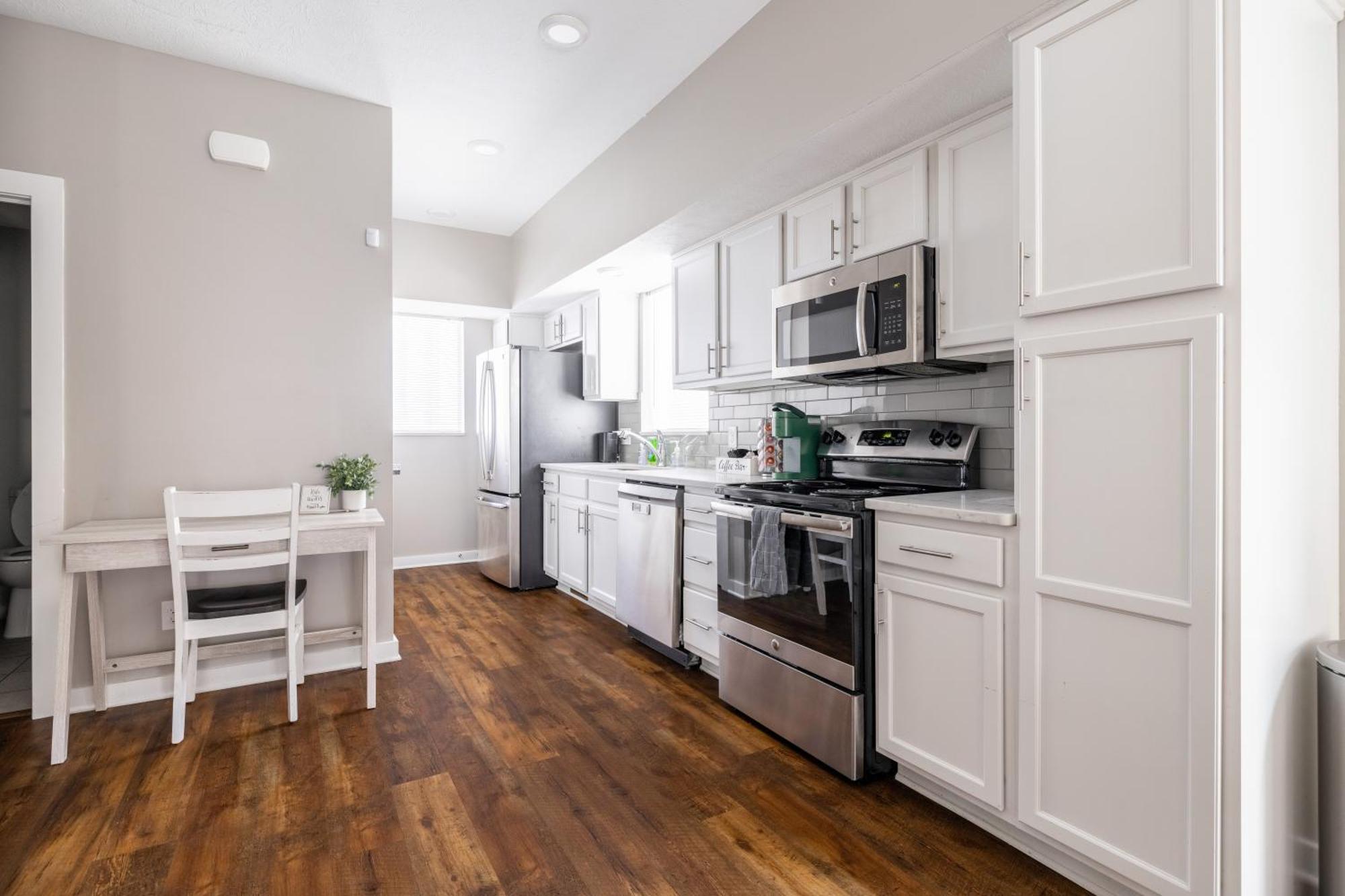 Luxury Downtown Townhome Unit 13 كليفلاند المظهر الخارجي الصورة