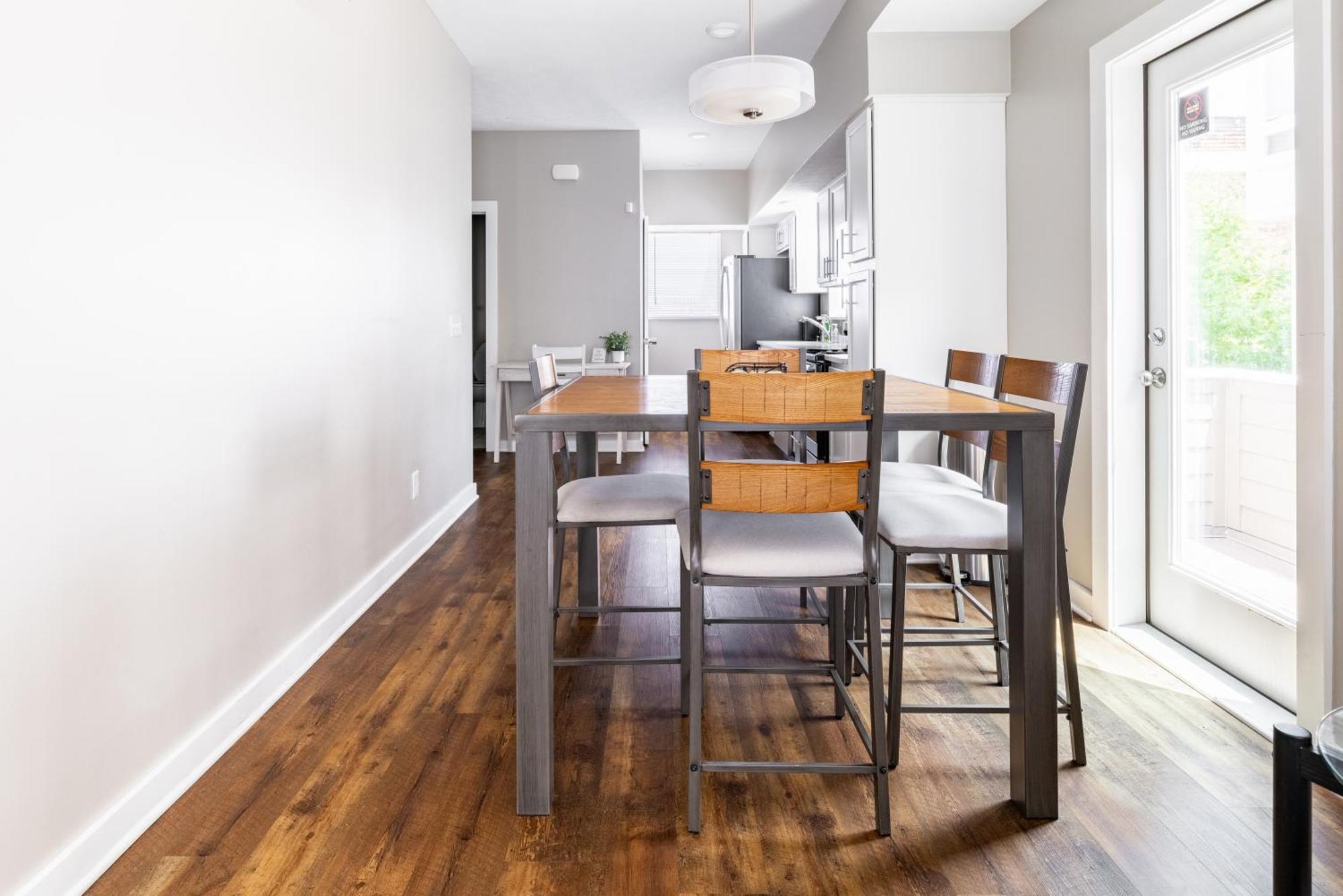 Luxury Downtown Townhome Unit 13 كليفلاند المظهر الخارجي الصورة
